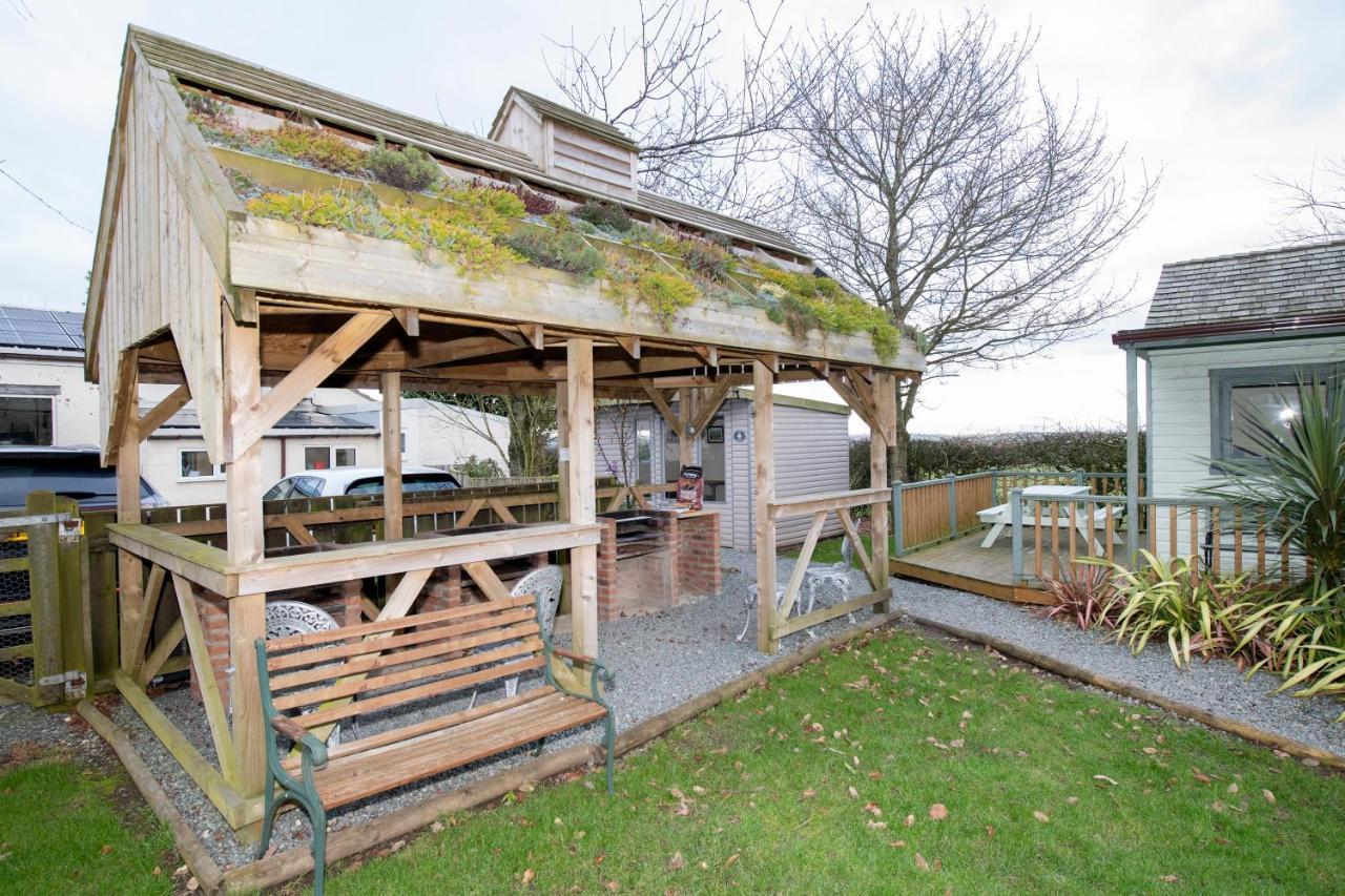 Seaways Glamping, Redwood Daire Driffield Dış mekan fotoğraf